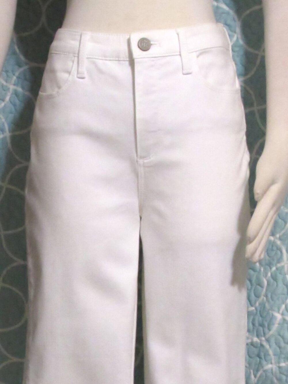 New Women's Ladies TALBOTS White Stretch Denim Crop Pants Jeans Capris 6 $119